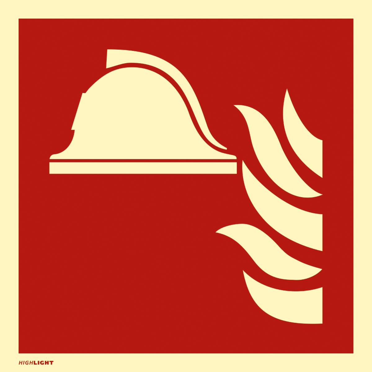 Langnachleuchtendes Hinweisschild mit dem Symbol: Mittel und Geräte zur Brandbekämpfung